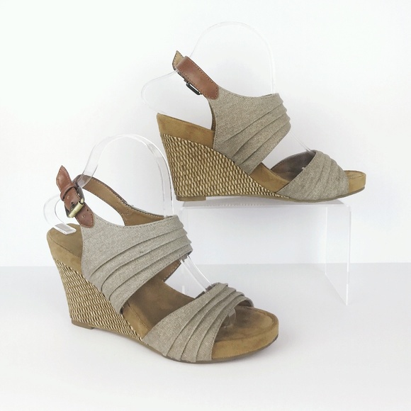 AEROSOLES Shoes - A2 Aerosoles May Plush Wedge Sandal 8.5 SD